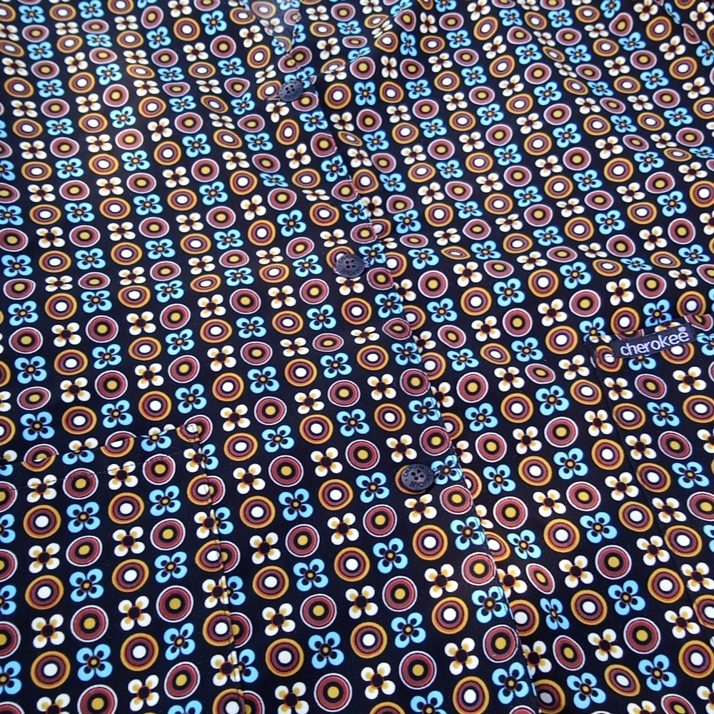 Patterned Cherokee Button Down Front V Neck Scrub… - image 6